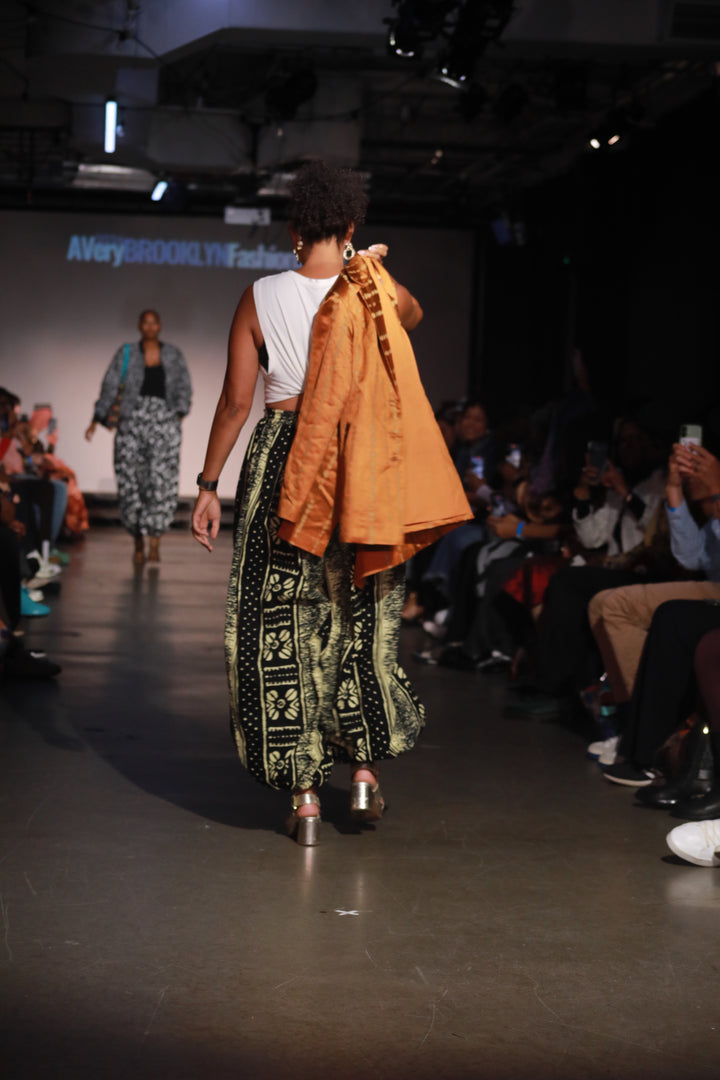 Look 4- Brooklyn Pants Paired with Dumbo Jacket
