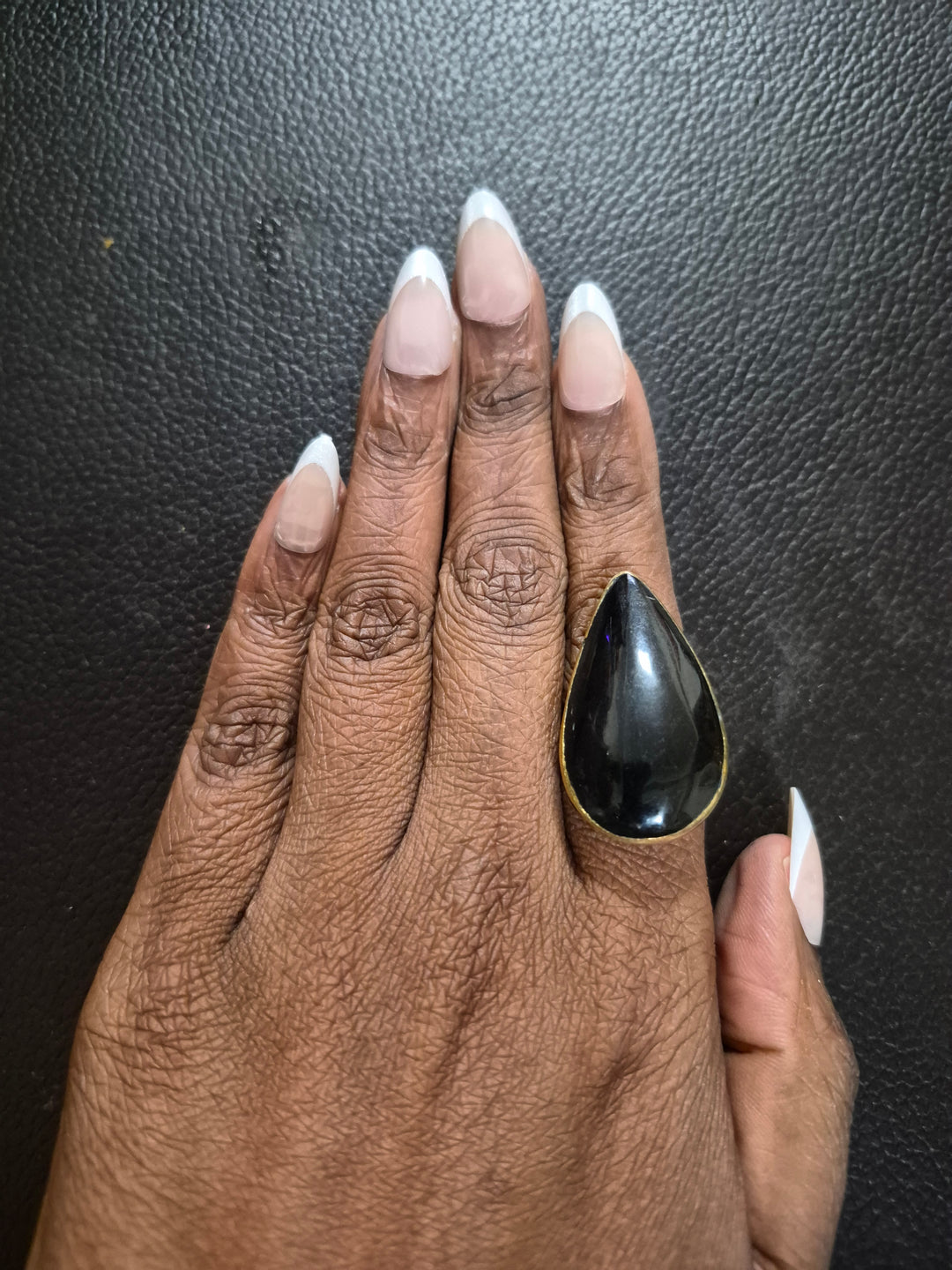 Nyra Ring