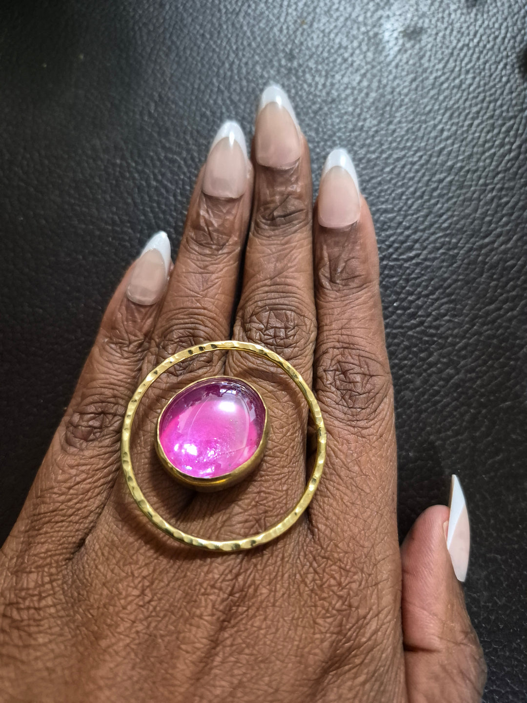 Nia Ring