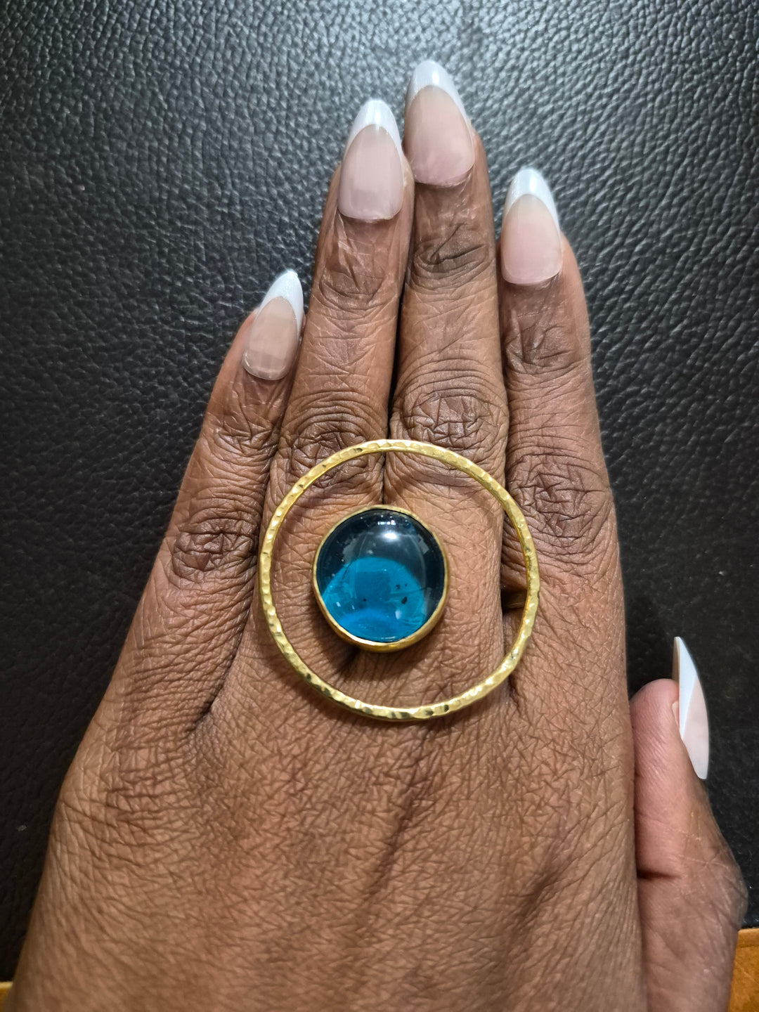 Nia Ring