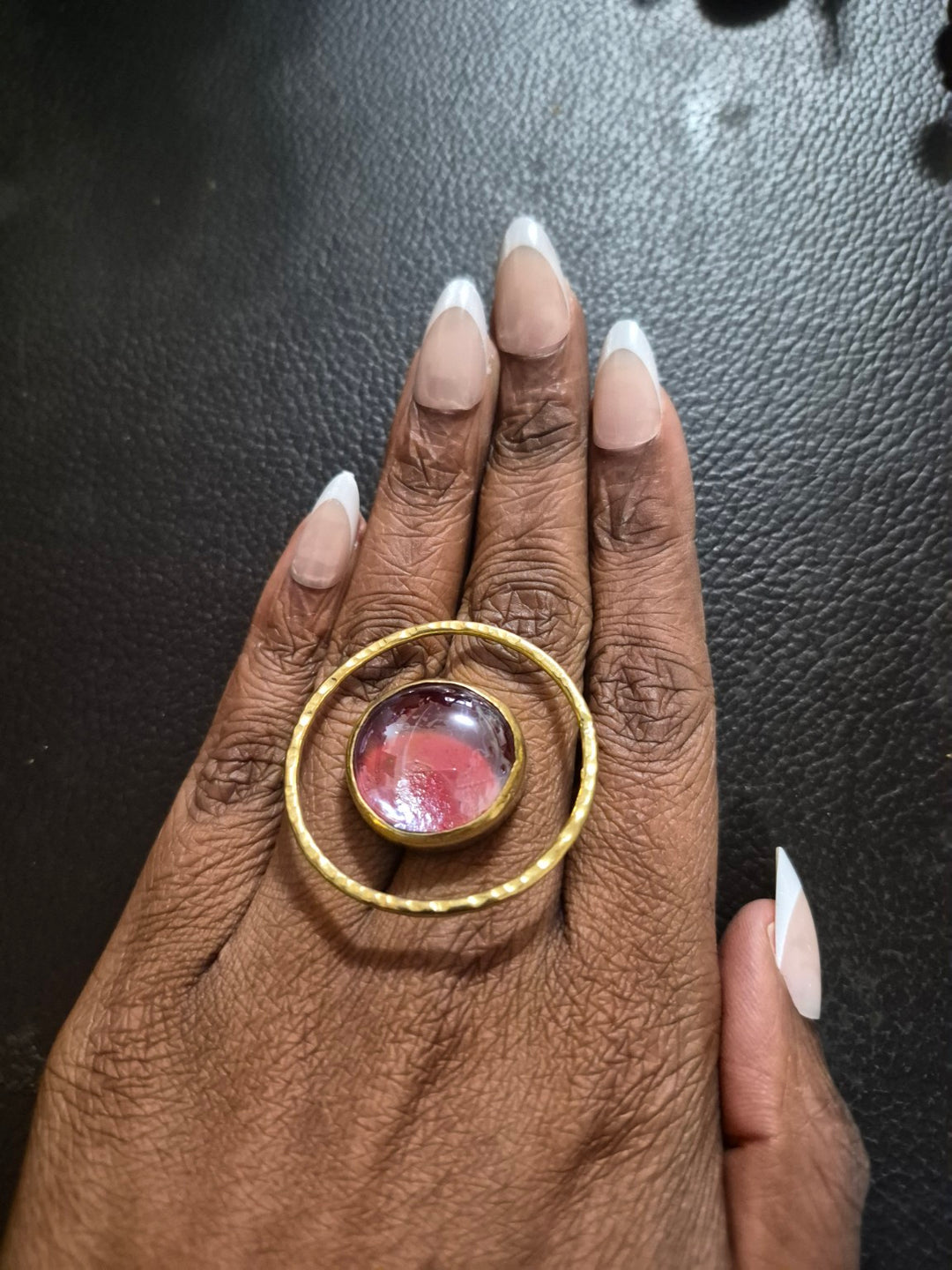 Nia Ring