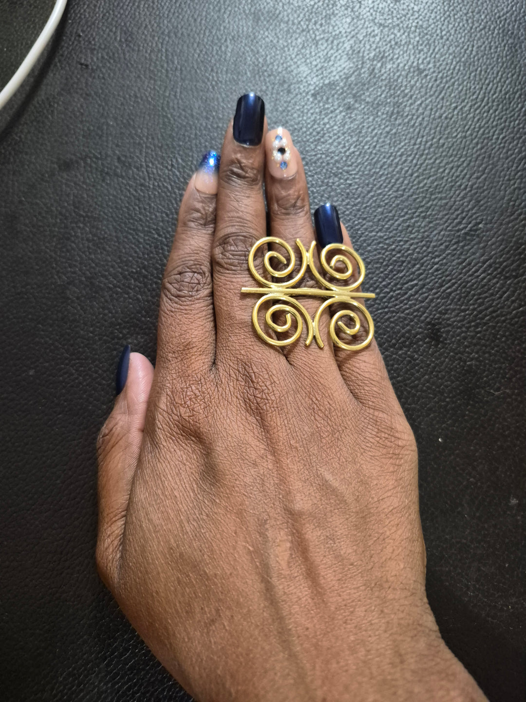 Enzi Ring